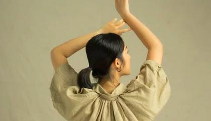 开盘播报：深证成指涨0.04%，创业板指跌0.19%
