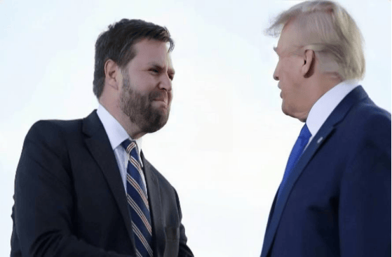 特朗普对中国的态度已变,万斯:正考虑对华加税?普京迅速反应过来:3年多的仗不能白打