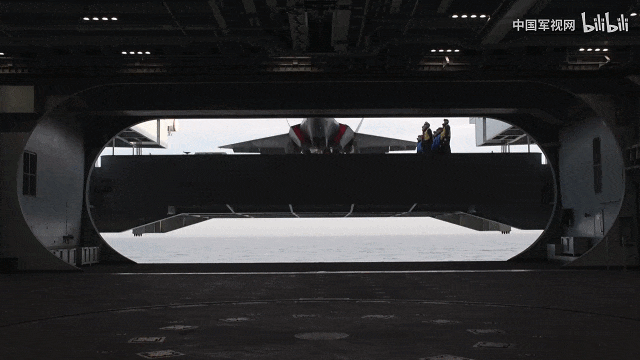 马院士8年前预言成真!福建舰电磁弹射歼-35成功,领先美国多少?