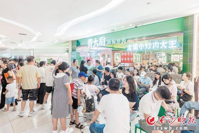 现炒最佳，长沙餐饮界有群“不外卖” ｜ 经济观察