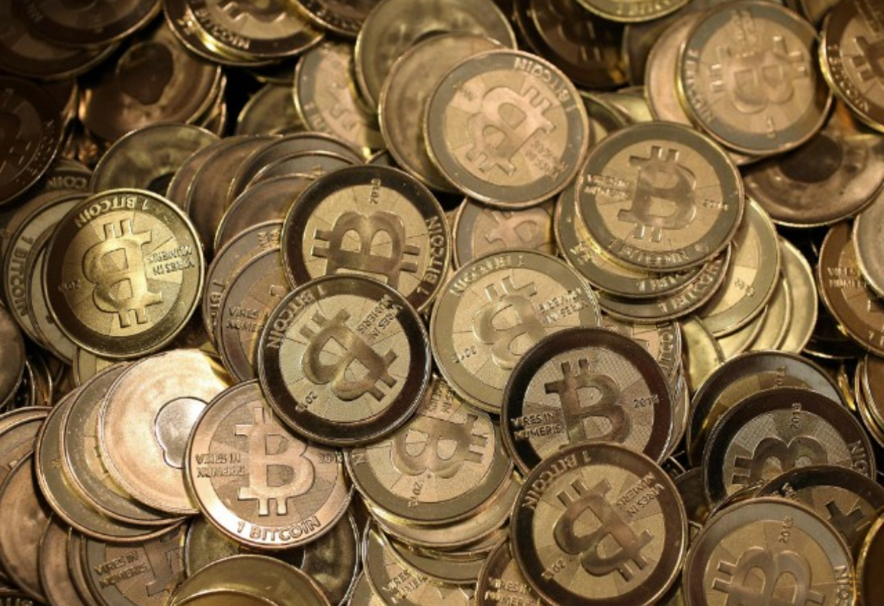 区块链挖矿交易(2018区块链挖矿软件合集)